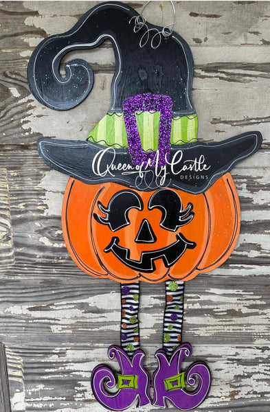 QMC Pumpkin Witch Hat Ribbon Legs