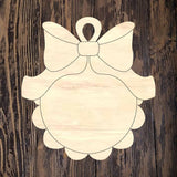 QMC Merry Christmas Scallop Ornament