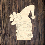 CRG Gnome With Flower 1